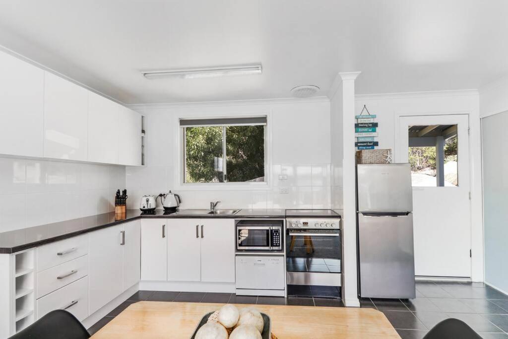 Bella Costa - Bay Of Fires Beach House Binalong Bay Exterior photo